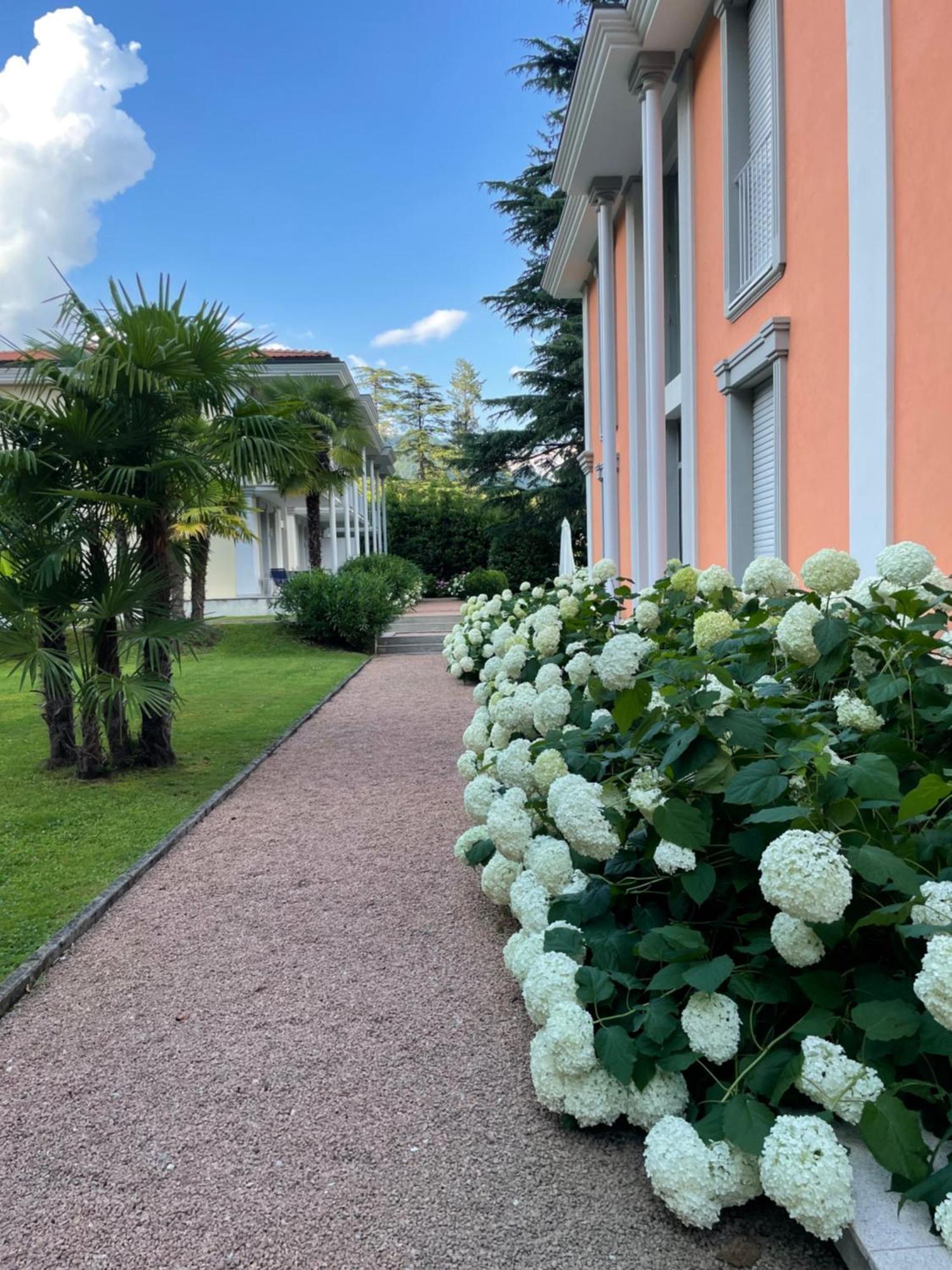 Ville Lago Lugano Porto Ceresio Exterior foto